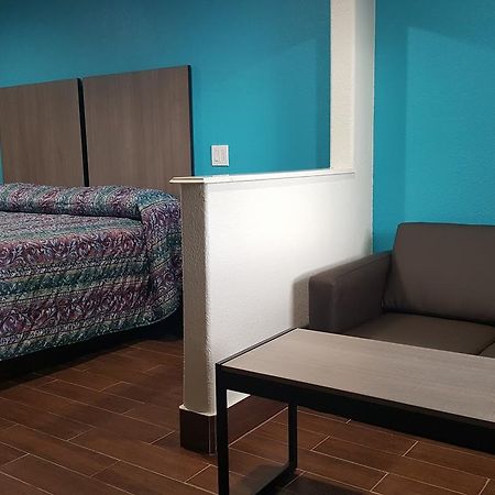 Moonlight Inn & Suites Jersey Village Quarto foto